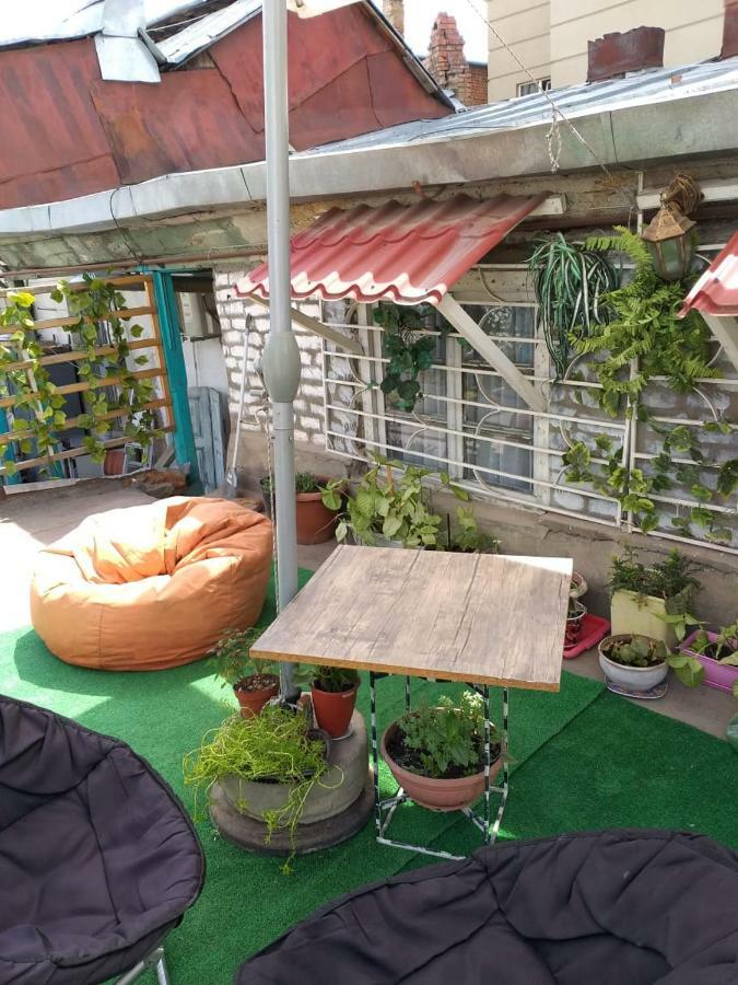 Guest House Tabukashvili 31 트빌리시 외부 사진